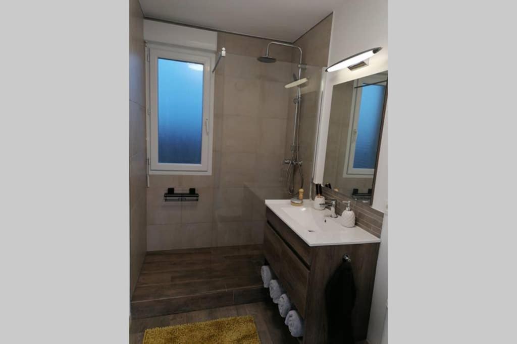Appartement Cocooning Bord De Mer Roscoff Eksteriør billede